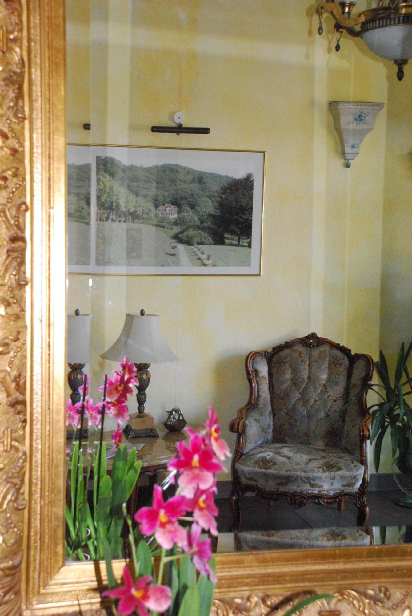 Rhoen Hotel Waldcafe St. Georg 스타츠바드브루케나우 외부 사진