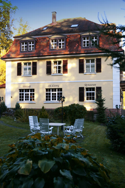 Rhoen Hotel Waldcafe St. Georg 스타츠바드브루케나우 외부 사진